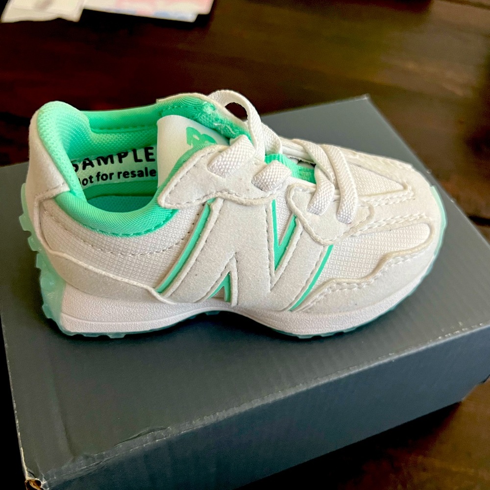 NB toddler shoes